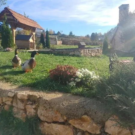 Villa Kuca Sa Bazenom Barice - Lavanda Estate *