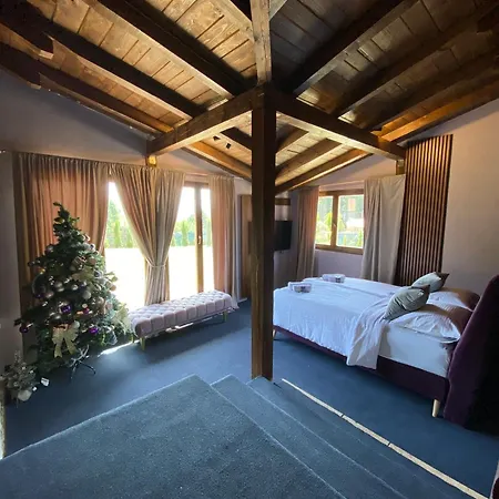 Kuca Sa Bazenom - Lavanda Estate Villa